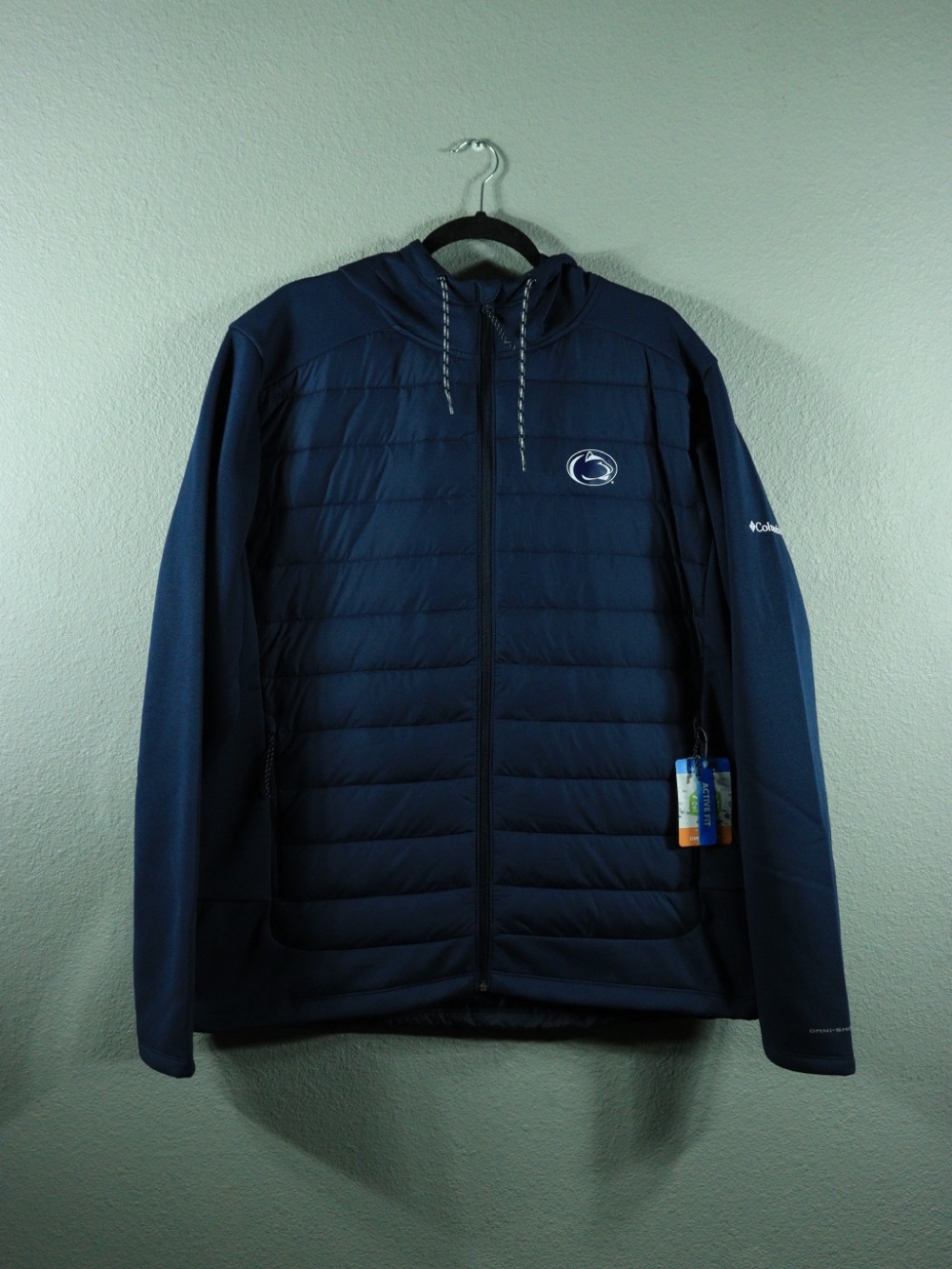 Columbia Men’s Navy Quilted Hybrid Hooded Jacket